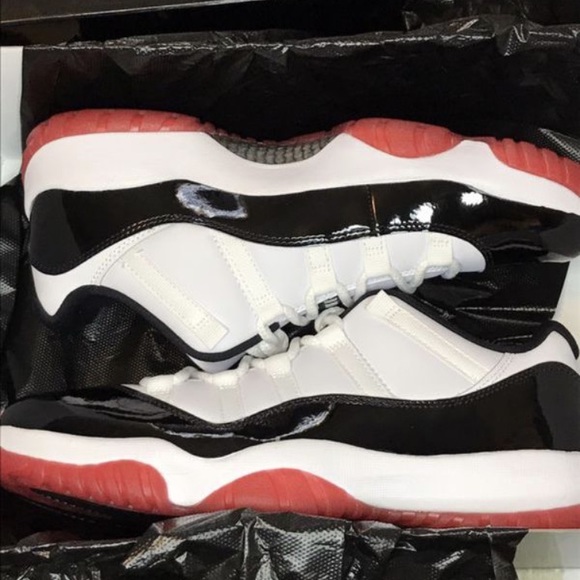 Jordan 11 low